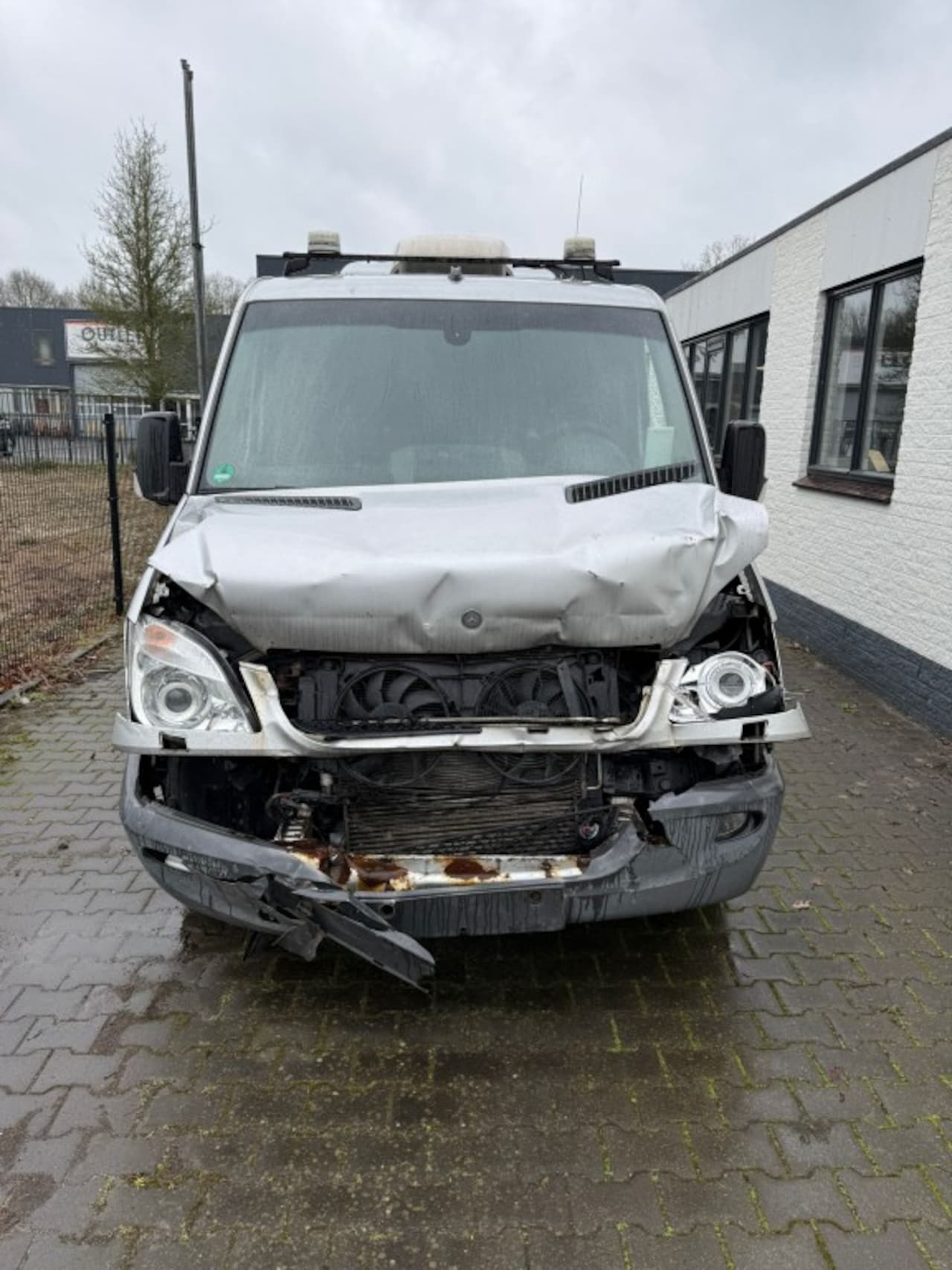 Mercedes-Benz Sprinter - 316 CDI Begeleidingsvoertuig SCHADE ! - AutoWereld.nl