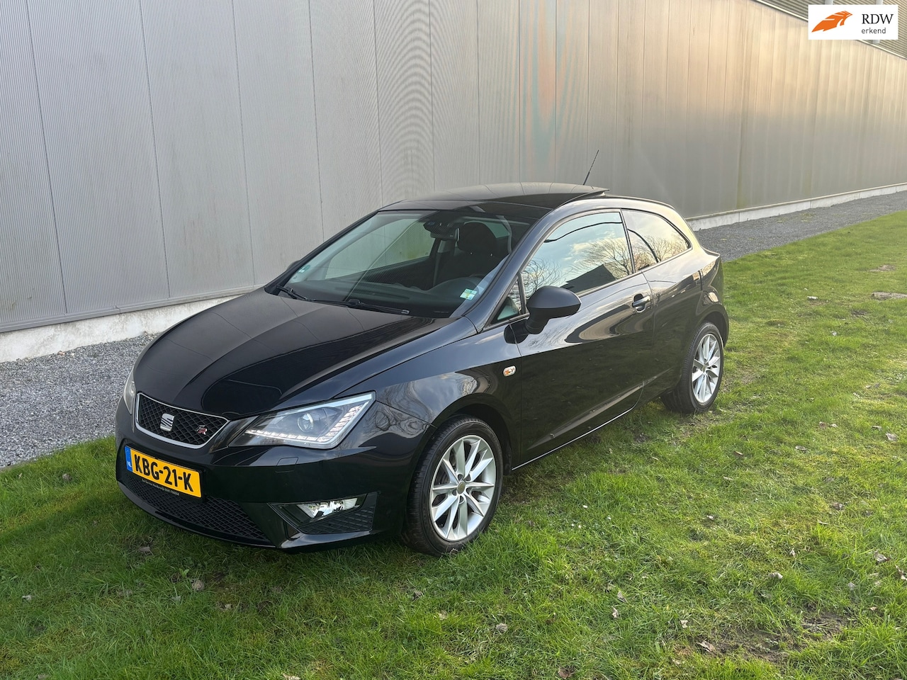 SEAT Ibiza SC - 1.4 TSI Cupra Bocanegra|Dak|Airco|FR| - AutoWereld.nl