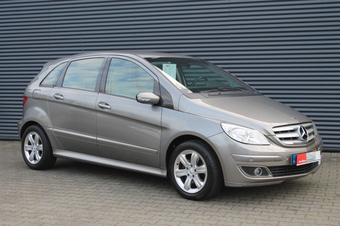 Mercedes-Benz B-klasse - B-Klasse B200 NAVIGATIE-TREKHAAK - AutoWereld.nl