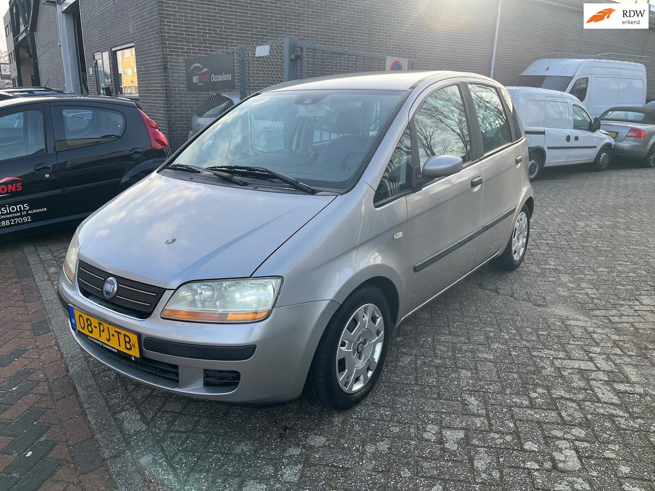 Fiat Idea - 1.4-16V Dynamic! Airco! Xenon! - AutoWereld.nl