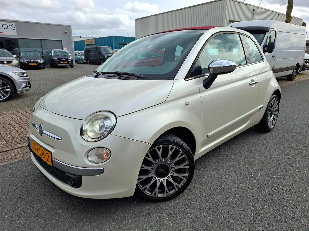 Fiat 500 C - 1.2 Lounge AIRCO/XENON/LEDER! - AutoWereld.nl