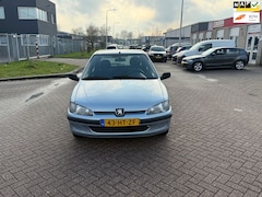 Peugeot 106 - 1.1 XTX 1 EERSTE EIGENAAR