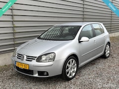 Volkswagen Golf - 2.0 FSI NW APK|AIRCO|CARPLAY|PARKCENSOR|LM VELGEN|TREKHAAK