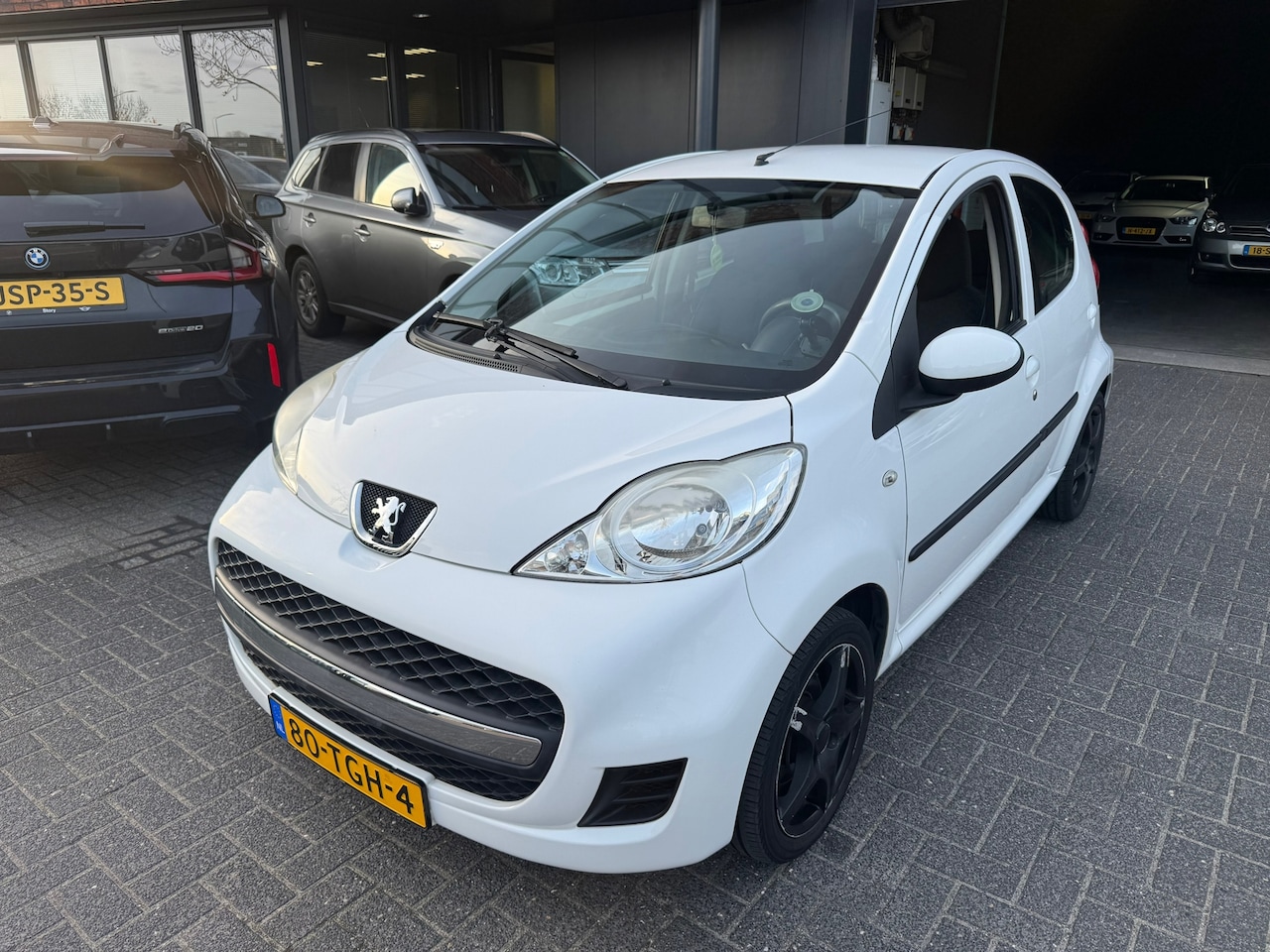 Peugeot 107 - 1.0-12V XS 5DRS AIRCO TOERENTELLER NW ONDERHOUD - AutoWereld.nl