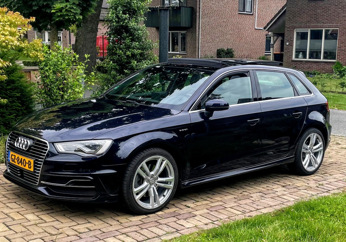 Audi A3 Sportback - 1.4 e-tron PHEV Ambition Pro Line plus S-line - AutoWereld.nl