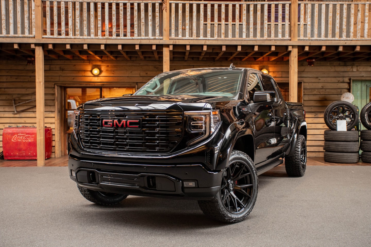 GMC Sierra - Denali 6.2L V8 LPG | Widebody | Black edition | 4Play velgen | Bose | 360 | Lift kit | - AutoWereld.nl