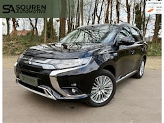 Mitsubishi Outlander - 2.4 PHEV Pure /18"/Adaptieve cruise/Dodehoek/LED/Stoelverwarming/PDC v+a/Camera/Apple Carp