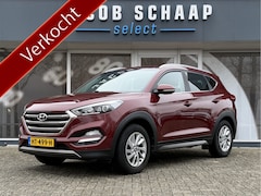 Hyundai Tucson - 1.6 GDi Comfort / Navi / PDC + Camera achter / 17" LM / Trekhaak