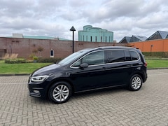 Volkswagen Touran - 1.4 TSI Connected Series 7p veel opties