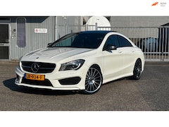 Mercedes-Benz CLA-Klasse - 200 Prestige, AMG, Pano, Navi, Stoelvw, Camera,
