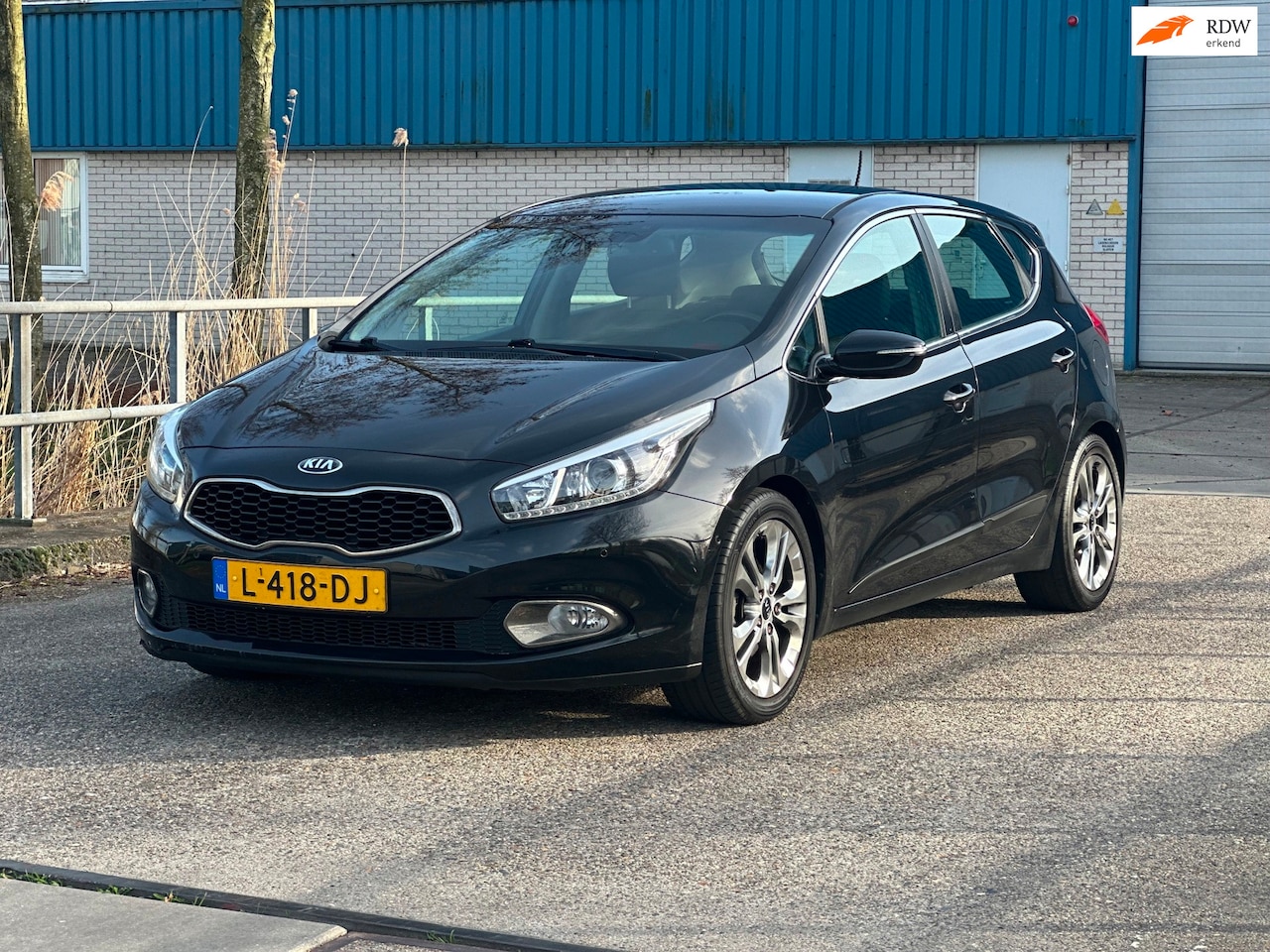 Kia Cee'd - 1.6 GDI Super Pack!2012!Automaat!stoelverwarming! 1 jaar APK! - AutoWereld.nl