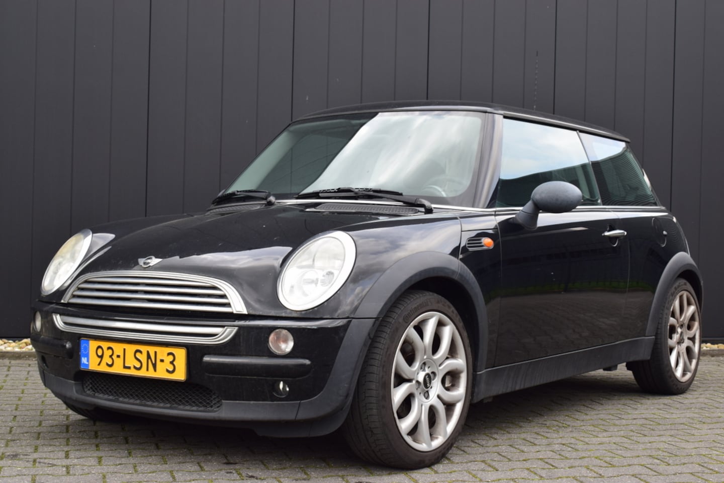 MINI One - Mini 1.6 Airco | 17 Inch LMV | Originele Audio | APK tot 29-6-2026!! - AutoWereld.nl