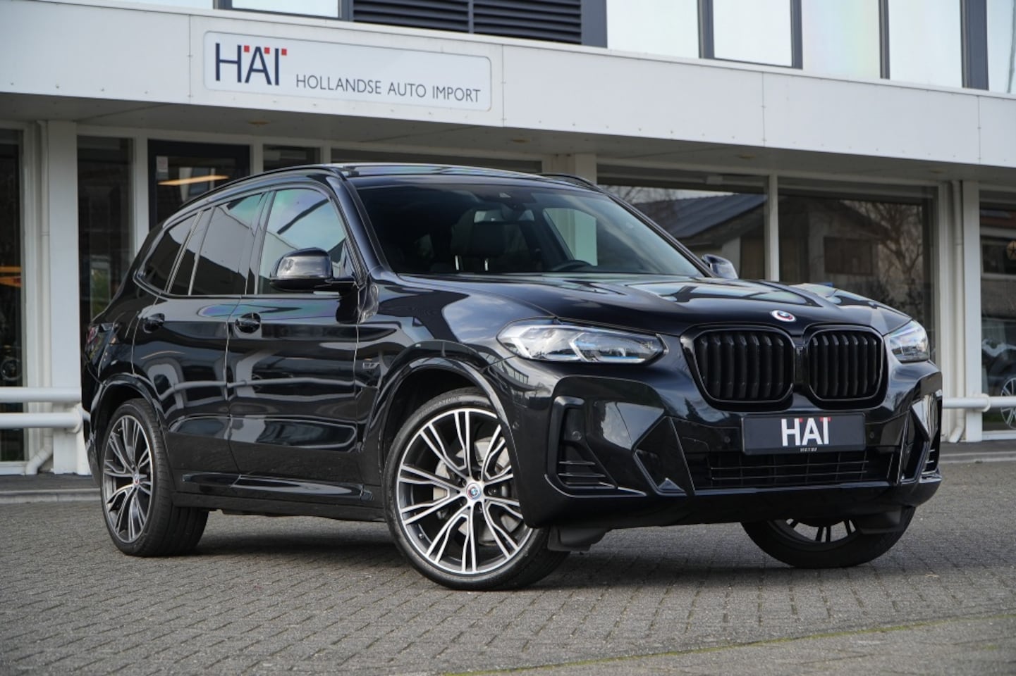 BMW X3 - xDrive30e M-Sport I Pano I ACC I 21 inch - AutoWereld.nl