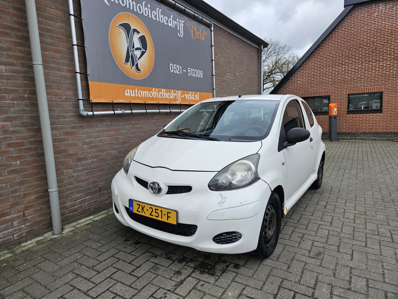 Toyota Aygo - 1.0-12V Access 1.0-12V Access - AutoWereld.nl