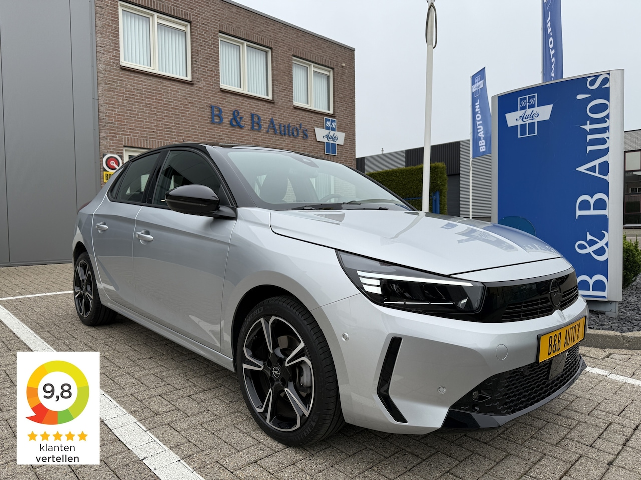 Opel Corsa - 1.2 Turbo 100pk Ultimate l PANO-DAK l CAMERA l ECC l LED l NAVI l STOEL/STUUR-VERW. l 6.00 - AutoWereld.nl