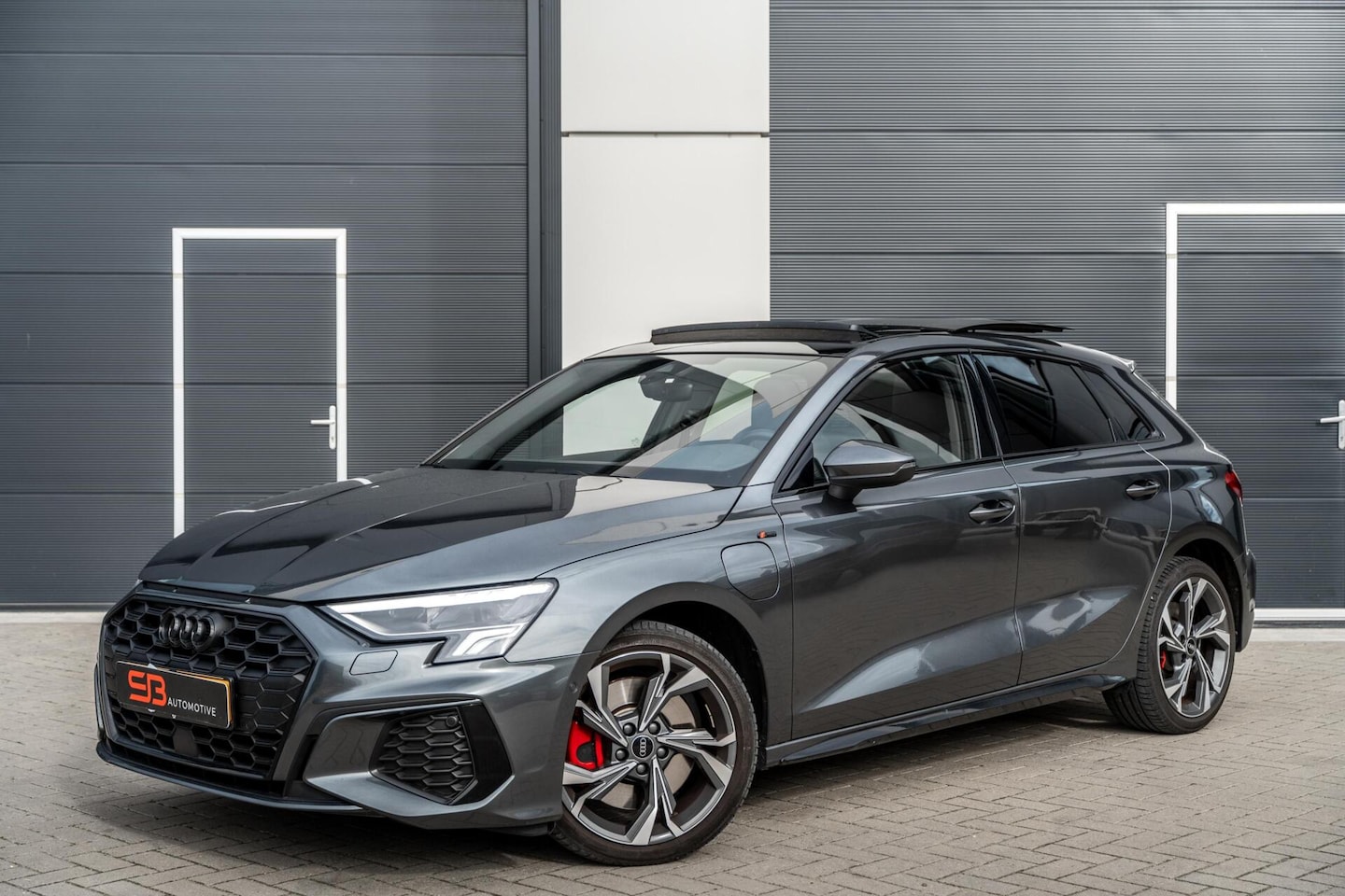 Audi A3 Sportback - 45 TFSI e S edition Cam|B&O|Pano|VOL! - AutoWereld.nl