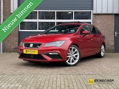 SEAT Leon ST - 2.0 TSI FR Panodak Virtual Alcantara Virtual Carplay Navi Beats Trekhaak