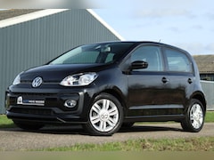 Volkswagen Up! - High UP 1.0 TSI / 90PK / Vol Opties / Camera / Cruise / Clima / 15"