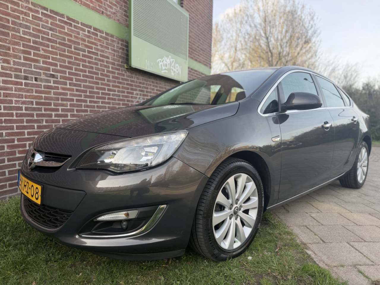 Opel Astra - 1.4 Turbo Cosmo*2013*Clima|Nav|Cruise|Led|Lmv|T-haak - AutoWereld.nl