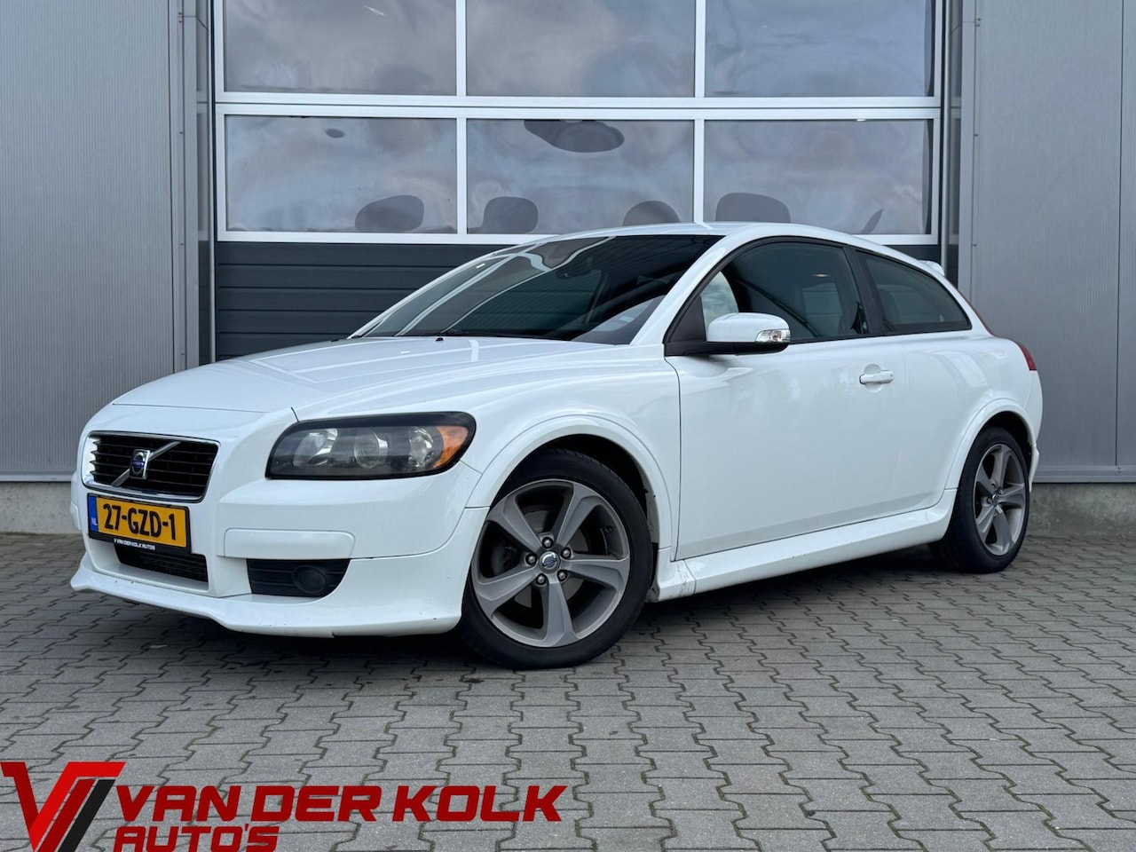 Volvo C30 - 1.6D Sport | Leder | Cruise | Climate | Lichtmetaal | Sensoren - AutoWereld.nl