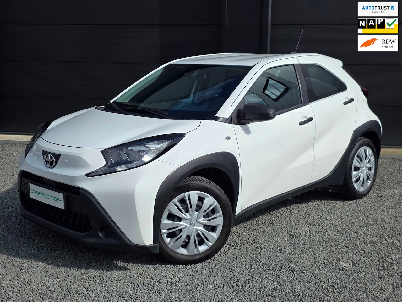 Toyota Aygo X - 1.0 VVT-i MT | Carplay/Android | Airco | Onderhoud | - AutoWereld.nl