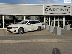 BMW 5-serie Touring - 530e xDrive Executive / Navi / Climate / Camera / Panormadak / Leder / 20"breedset