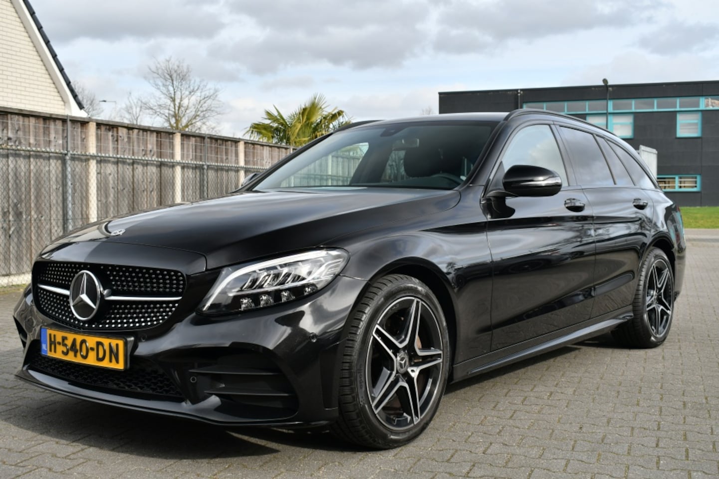 Mercedes-Benz C-klasse Estate - 160 AUT 2020 AMG Night | Virtual | Camera - AutoWereld.nl