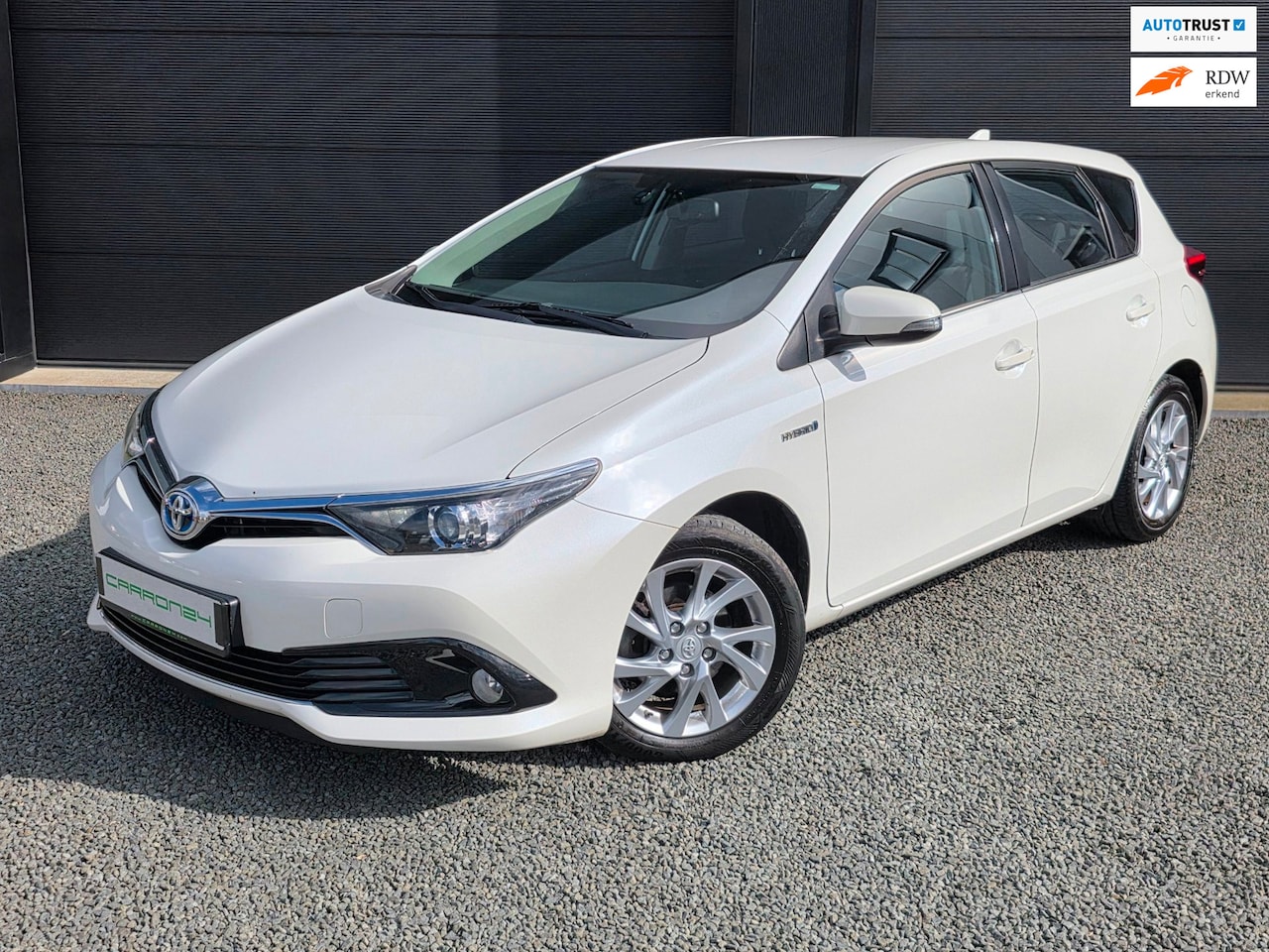 Toyota Auris - 1.8 Hybrid Business Pro | Dealer ond. | Keyless | - AutoWereld.nl