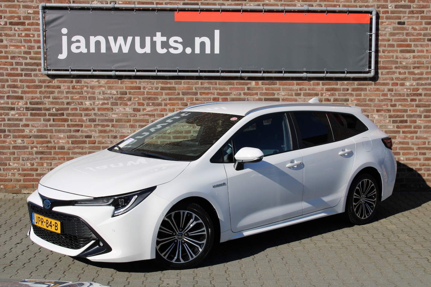 Toyota Corolla Touring Sports - 1.8 Hybrid Style + BSM + DPC - AutoWereld.nl