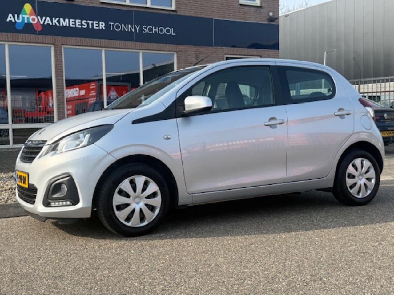 Peugeot 108 - 1.0 e-VTi Active - AutoWereld.nl