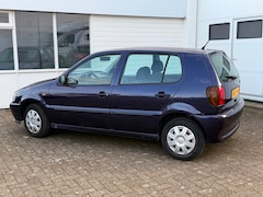 Volkswagen Polo - 1.4 5 DEURS RADIO USB AUX