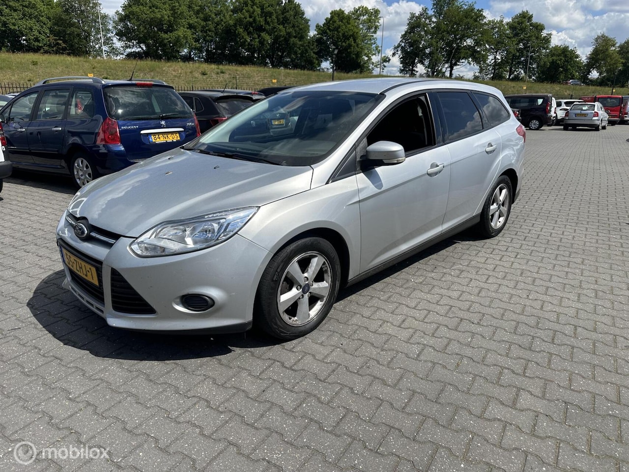 Ford Focus Wagon - 1.6 TDCI ECOnetic Lease Titanium 1.6 TDCI ECOnetic Lease Titanium - AutoWereld.nl