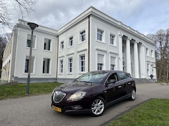 Lancia Delta - 1.4-16V 1:19, MOOI LEDER, NIEUW MODEL