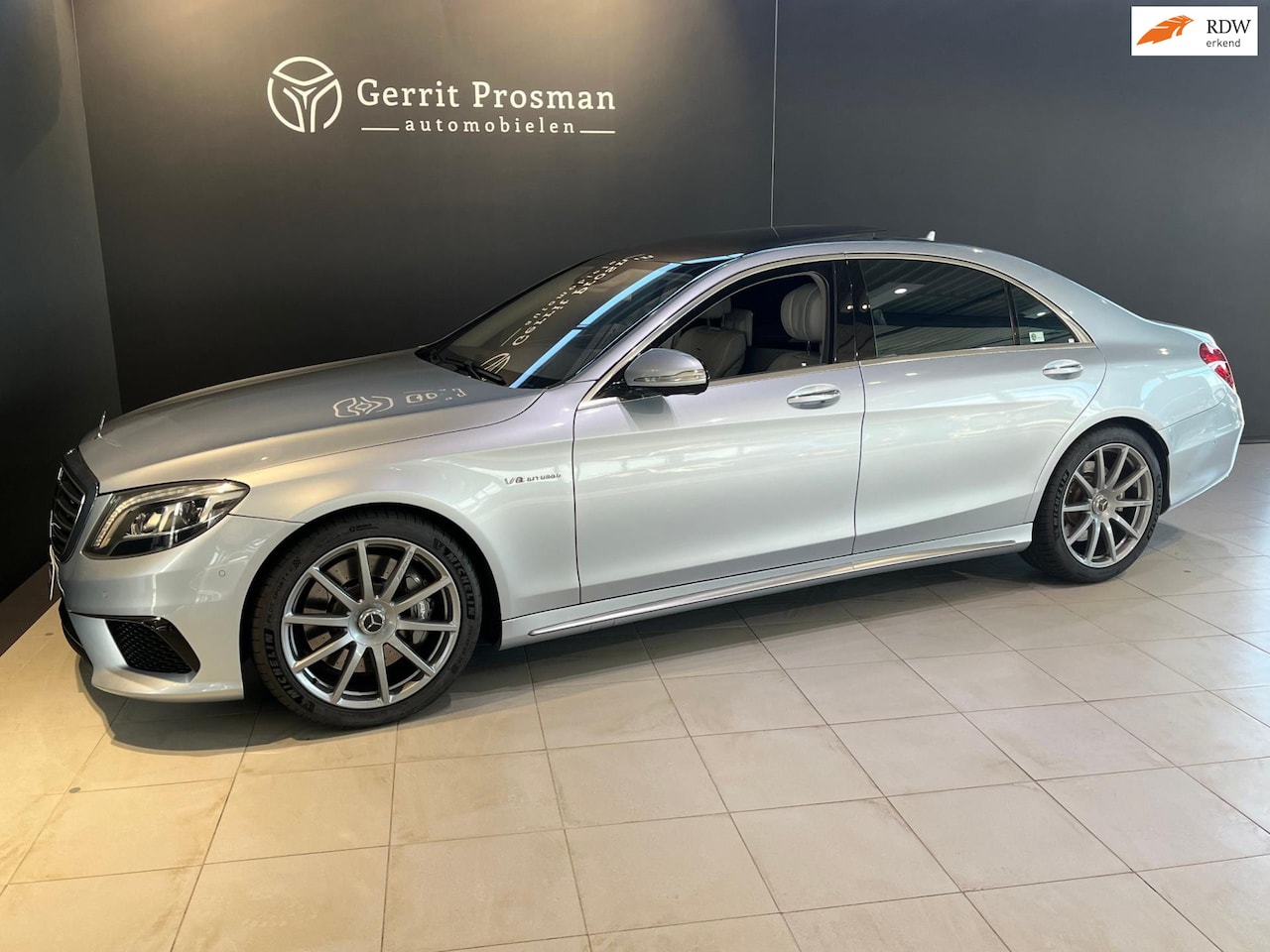 Mercedes-Benz S-klasse - S 63 AMG LANG|FULL OPTIONS|CHAUFFEUR PACK|CARBON|BURMESTER|BTW - AutoWereld.nl