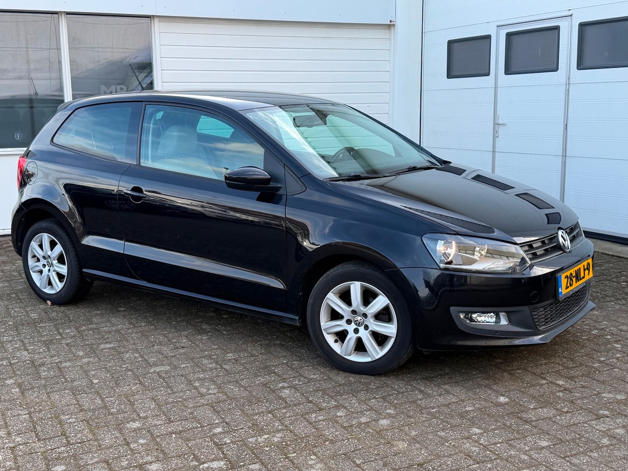 Volkswagen Polo - 1.6 TDI Highline AIRCO+GROOT NAVIGATIE+CRUISE CONTROL - AutoWereld.nl