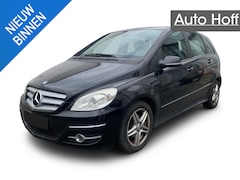 Mercedes-Benz B-klasse - 180 Business Class Automaat | Navi | Airco | Cruise Control | Elekt. Ramen | LMV | PDC | T