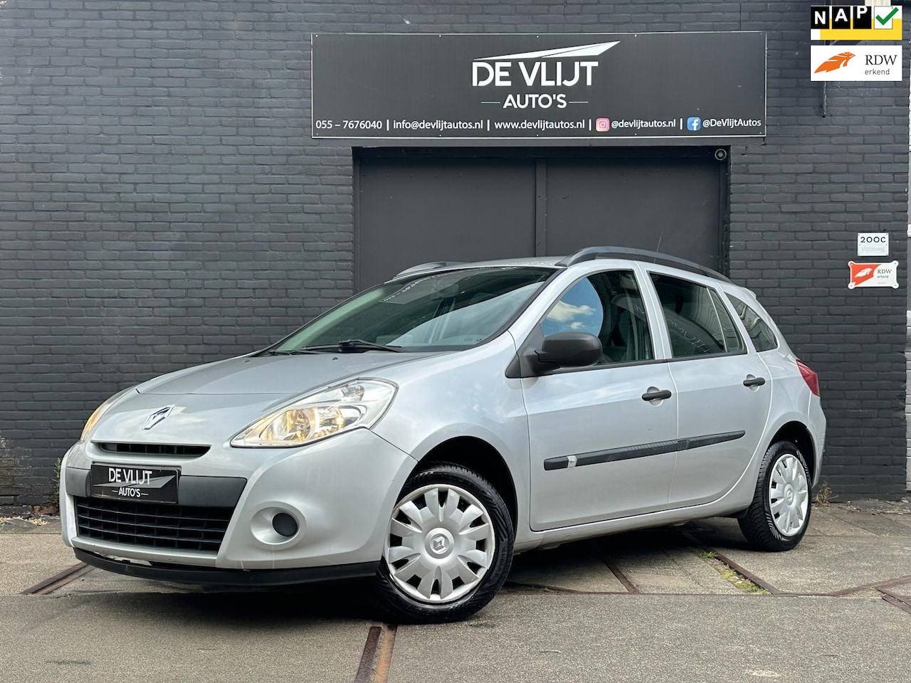 Renault Clio Estate - 1.2-16V Special Line | Navi | Airco | Trekhaak | Elek Raam | CV Op Afstand | - AutoWereld.nl