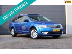 Skoda Octavia Combi - 1.6 TDI Elegance Businessline Pano/Navi/Clima/PDC