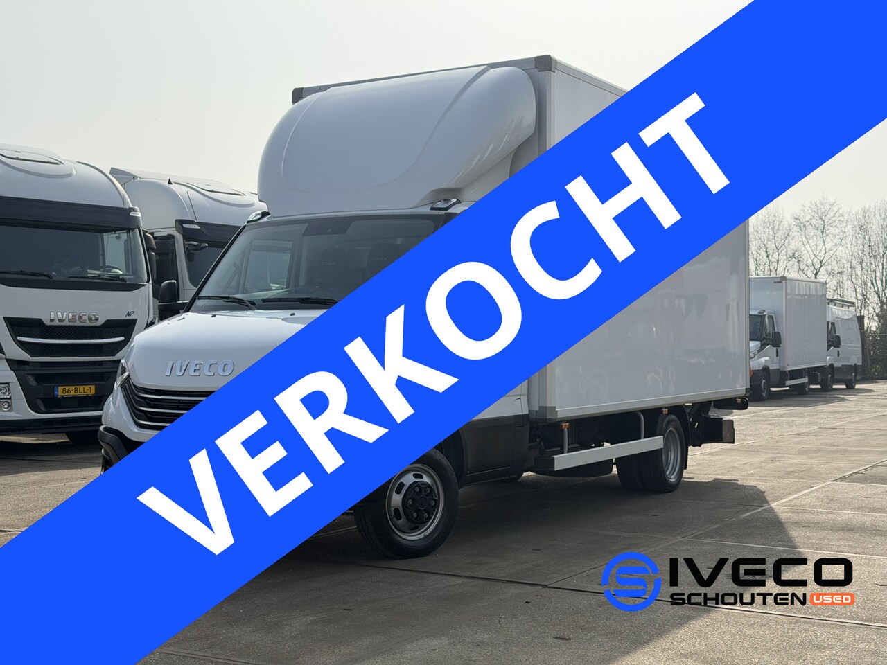 Iveco Daily - 35C18H A8 Cruise Control - Dubbellucht - Automaat - 3.0L 180pk - Laadklep - Trekhaak - AutoWereld.nl