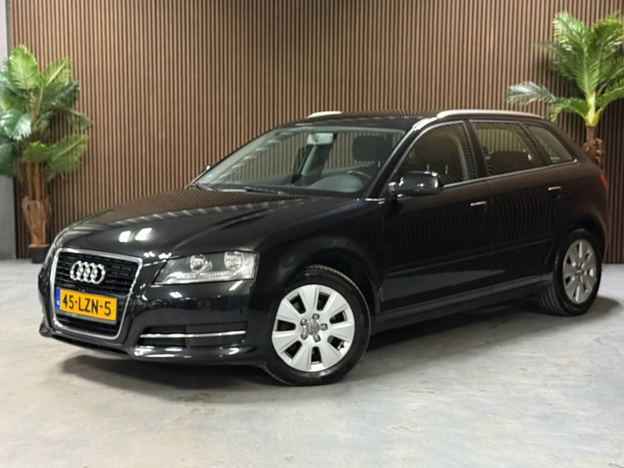 Audi A3 Sportback - 1.4 TFSI Attr. PL - AutoWereld.nl