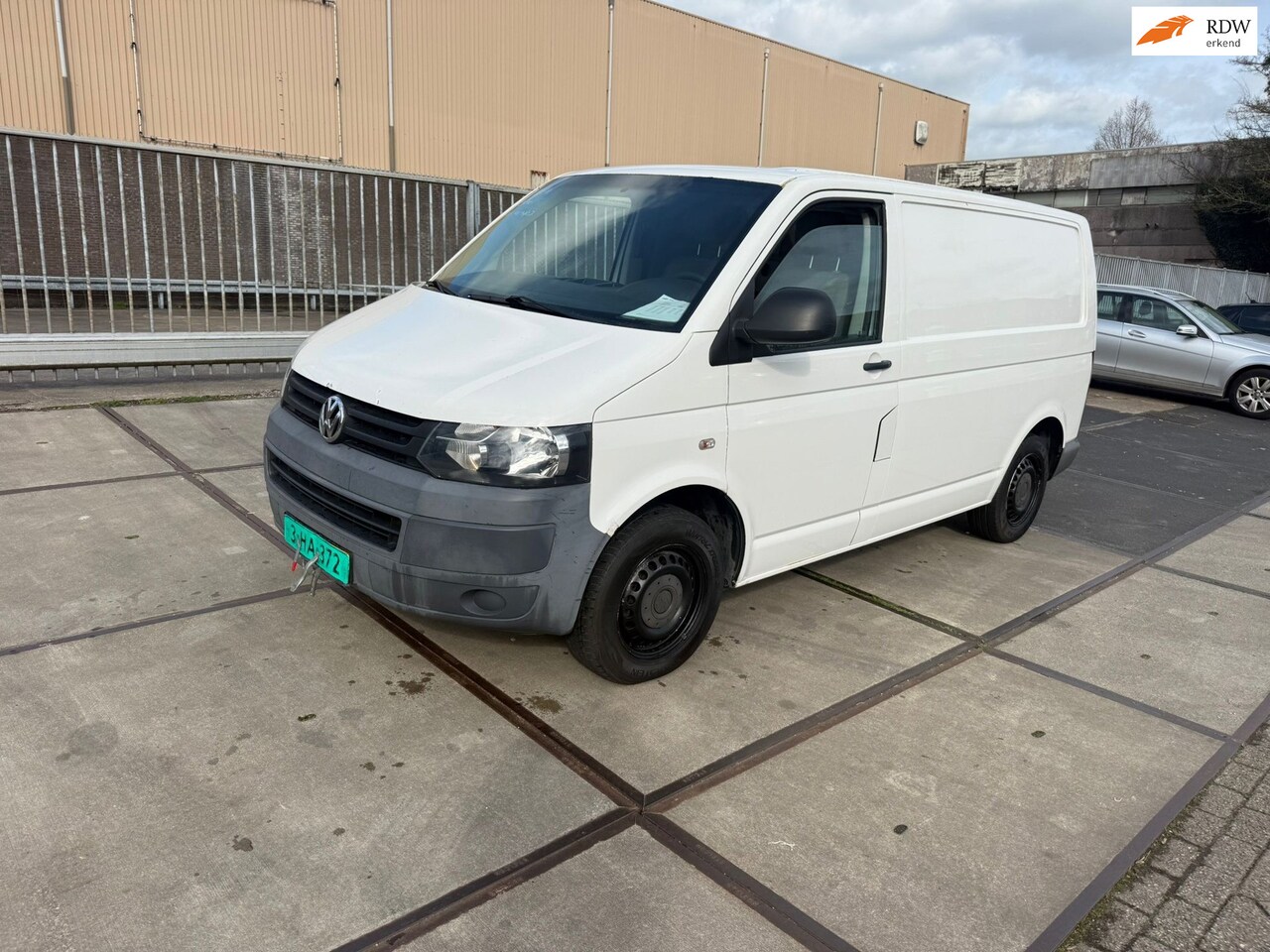 Volkswagen Transporter - 2.0 TDI L1H1 2.0 TDI L1H1 - AutoWereld.nl