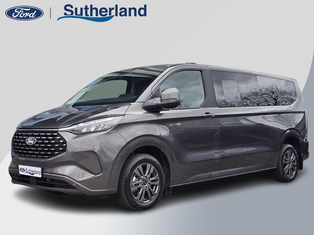 Ford Transit Custom Tourneo - 340 2.5 PHEV L2H1 Titanium 233pk | 9pers | Vol Leder | Wegklapbare Trekhaak | Stuurverwarm - AutoWereld.nl