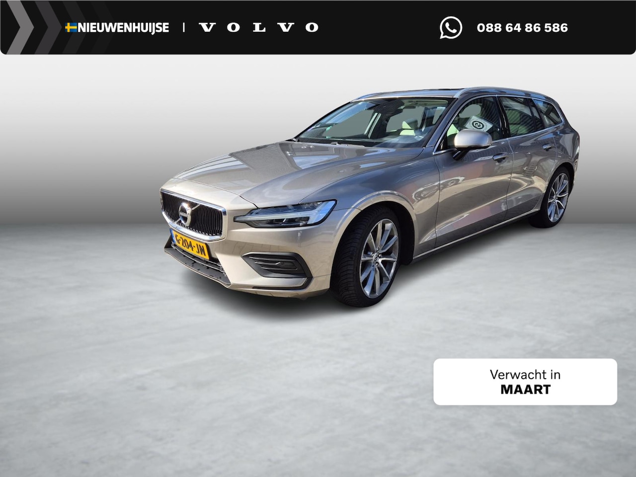 Volvo V60 - 2.0 T4 Momentum Pro | Panoramadak | Lederen Bekleding | Trekhaak | Lichtmetalen Velgen 19 - AutoWereld.nl