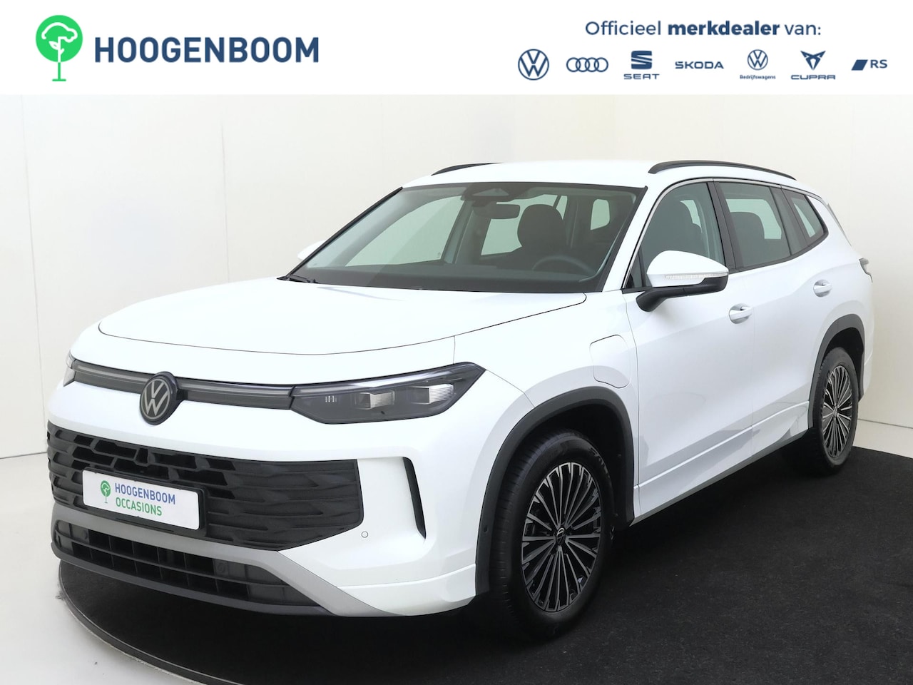 Volkswagen Tayron - 1.5 eHybrid Life Edition | SoH 100% | Trekhaak | Navigatie | Adaptieve demping | Stoel- en - AutoWereld.nl