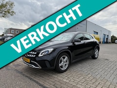 Mercedes-Benz GLA-Klasse - 180 Business Solution | Navi Camera Stoelverwarming Cruise Control |
