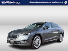 Skoda Octavia Combi - 1.4 TSI iV PHEV Style / Panorama dak / Leer / Geheugen stoel / Led matrix / 19'' LMV