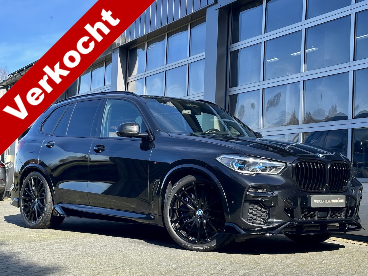 BMW X5 - xDrive45e | Hybrid | Dark Label | M-Sport | Stoelvent./massage | Trekhaak | Active Steerin - AutoWereld.nl