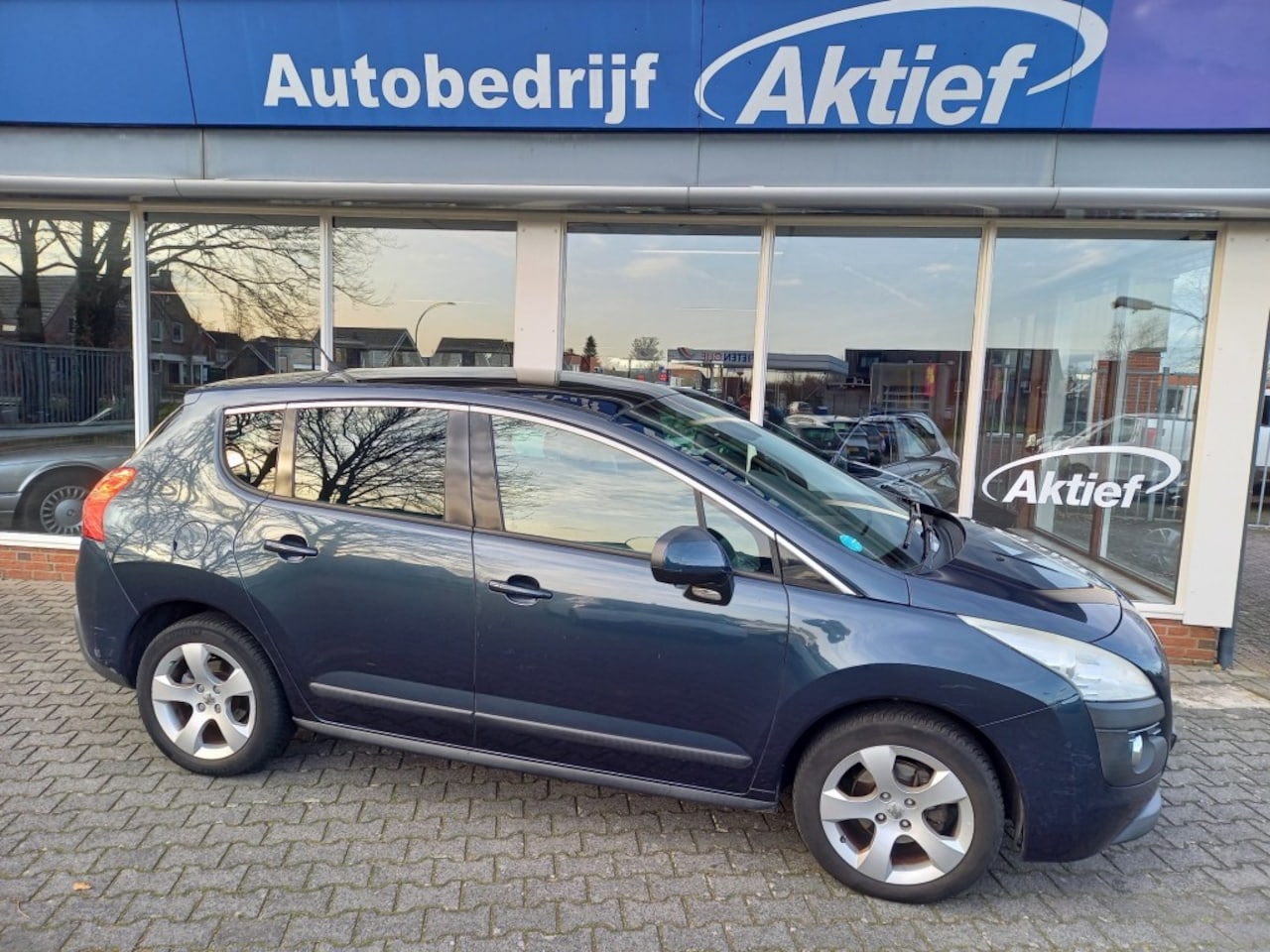 Peugeot 3008 - 1.6 VTi Active 1.6 VTI ACTIVE - AutoWereld.nl