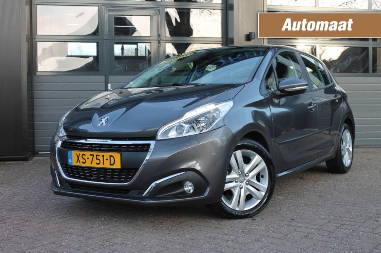 Peugeot 208 - 1.2 PURET. SIGNATURE *Vol-Autmaat* 1e eigenaar *NL-Auto* - AutoWereld.nl