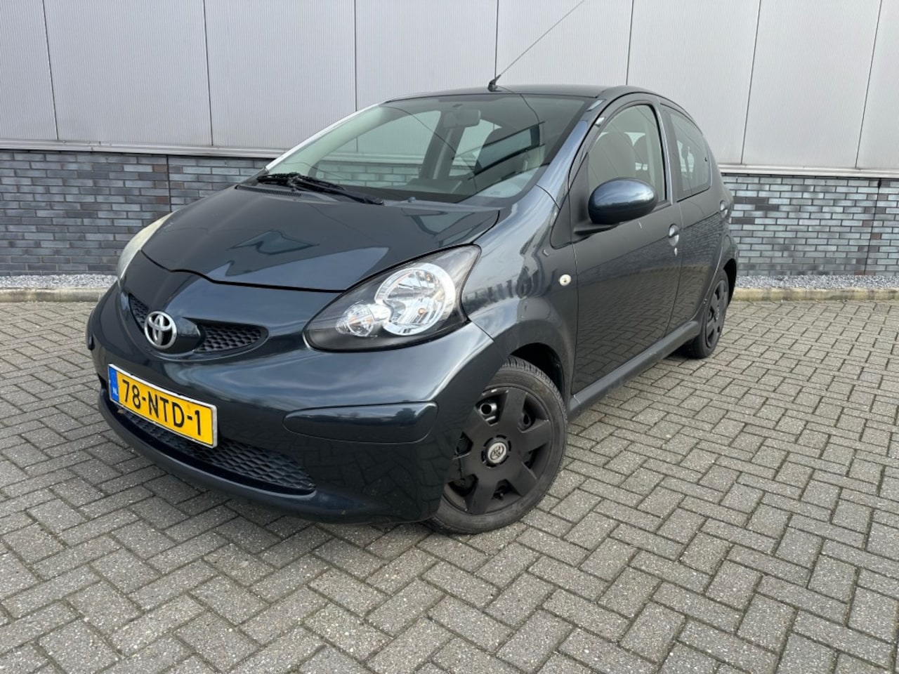 Toyota Aygo - 1.0-12V 5 Drs - AutoWereld.nl
